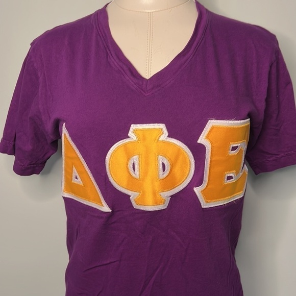 ✨HOST PICK✨ Women’s Delta Phi Epsilon Sorority Shirt - Picture 2 of 8